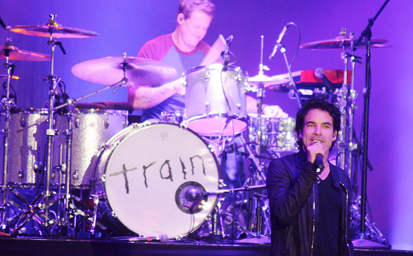 Train rock band known for their hit "Meet Virginia."