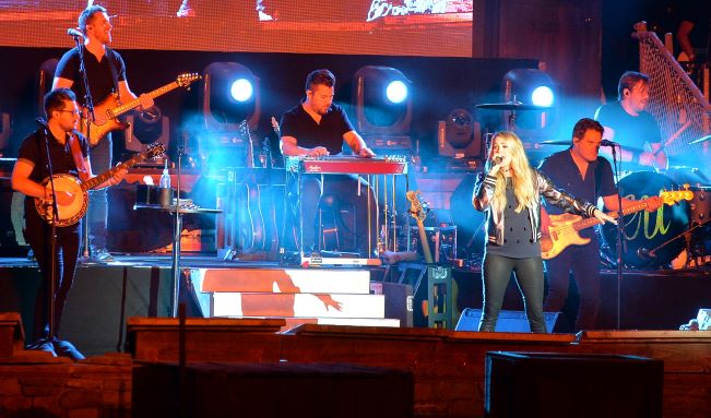 Carrie Underwood